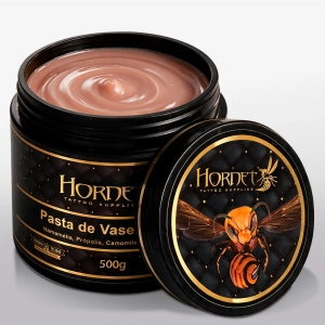 Vaselina Black Premium Hornet